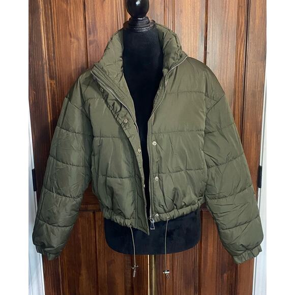 Army Green Women's Puffer Jacket, Size Large - Picture 1 of 6